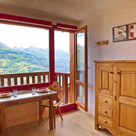 Cosy Pour 2 Personnes Avec Balcon A La Plagne, Proche Pistes - Fr-1-353-109 *
